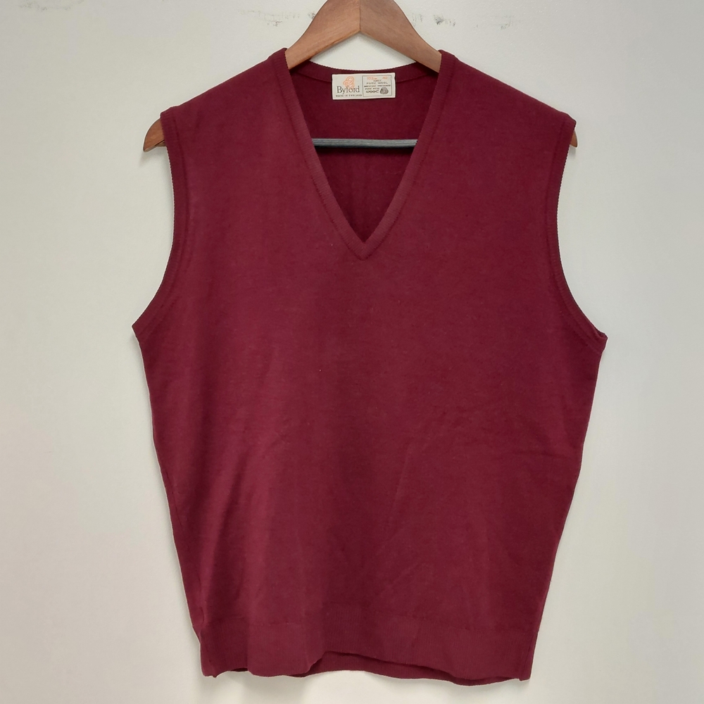 Ford Men's V-Neck Sweater - Burgundy